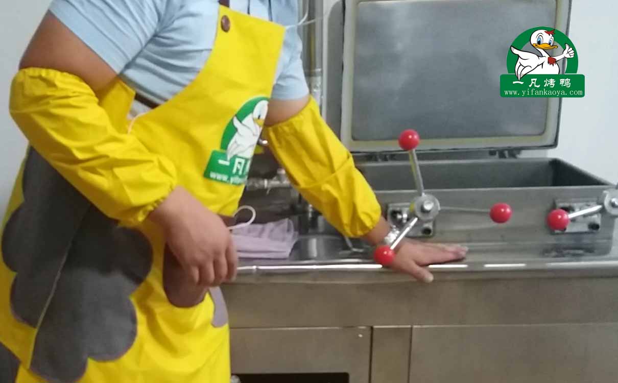 茶油鸭是哪里的特色